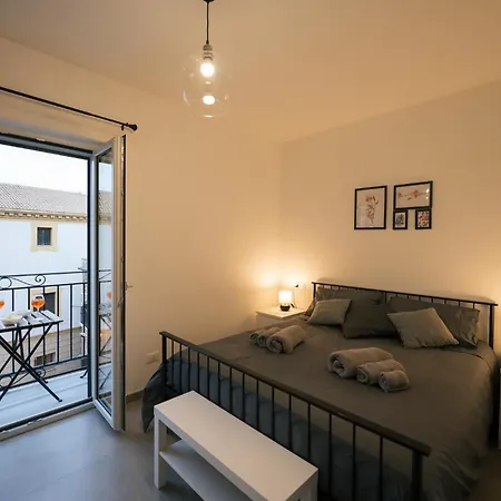 La Casa Di Louis * Палермо