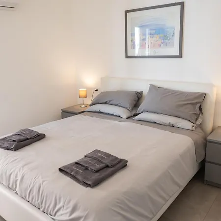 Appartement La Casa Di Louis Palermo