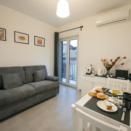 La Casa Di Louis * פלרמו